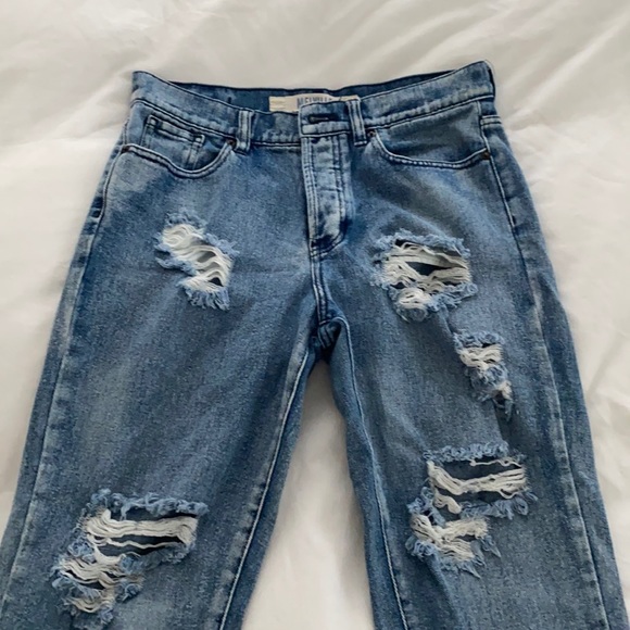 Brandy Melville Denim - Brandy Melville Jeans